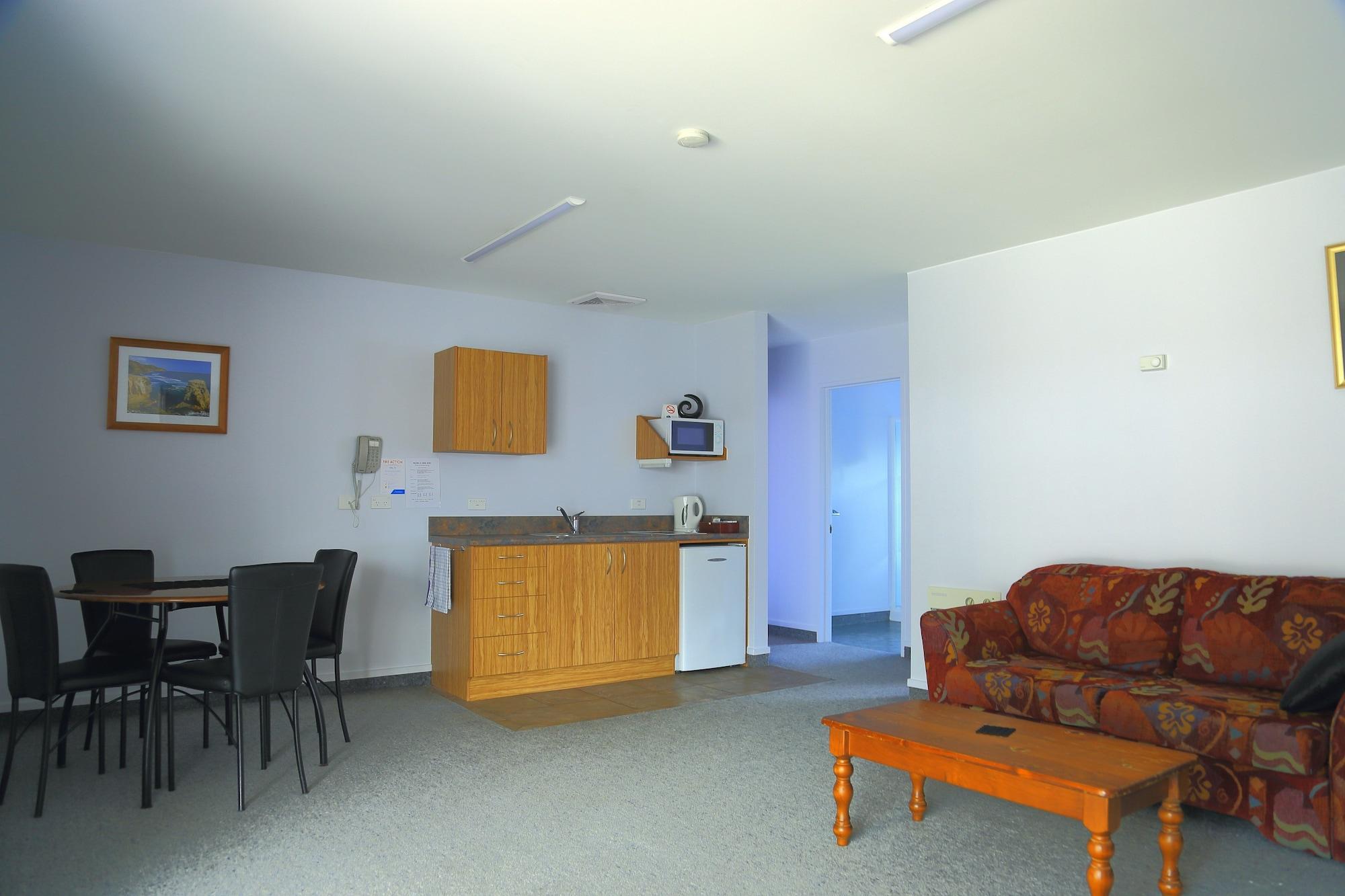 Arran Motel Te Anau Bagian luar foto