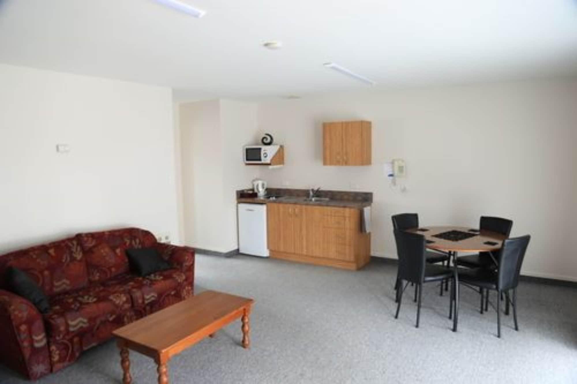 Arran Motel Te Anau Bagian luar foto