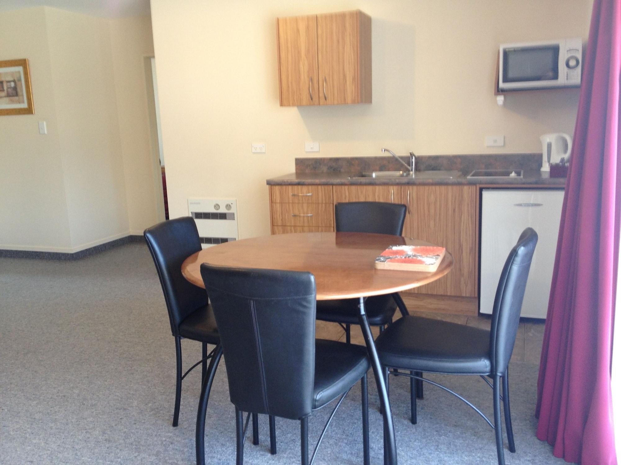 Arran Motel Te Anau Bagian luar foto