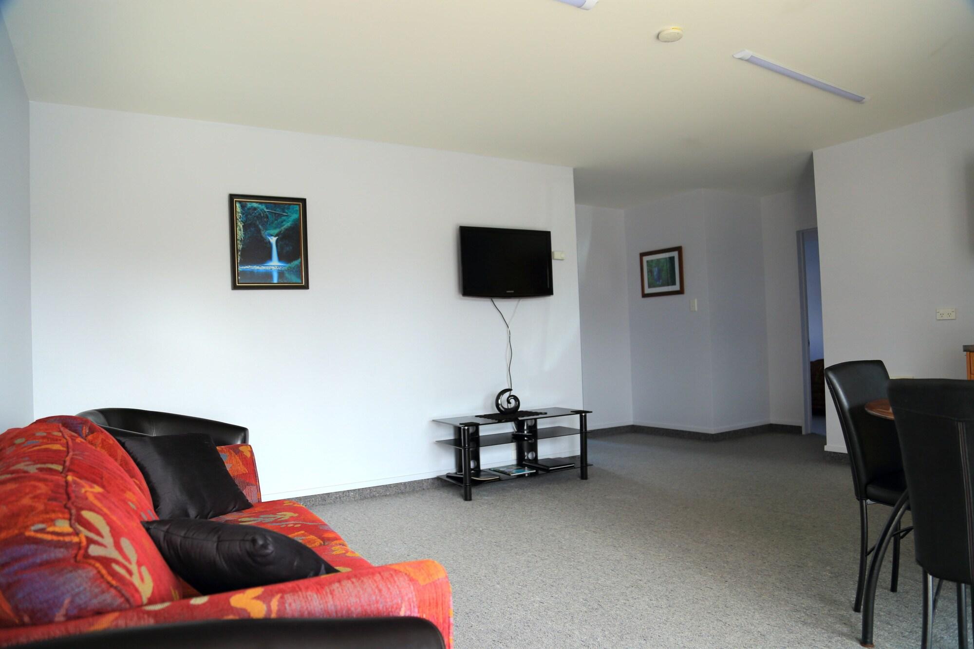 Arran Motel Te Anau Bagian luar foto